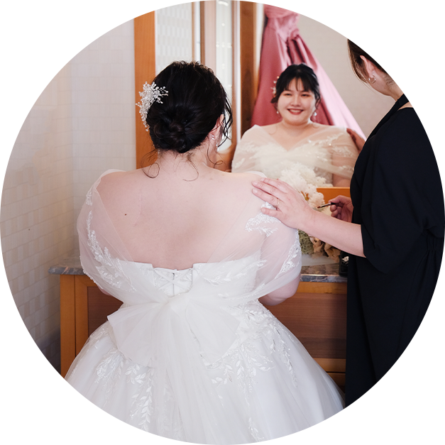 ドレス　小顔メイク　ヘアメイク